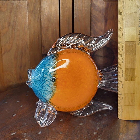 Glass Fish Figurine in Orange and Blue - Picture 4 of 14